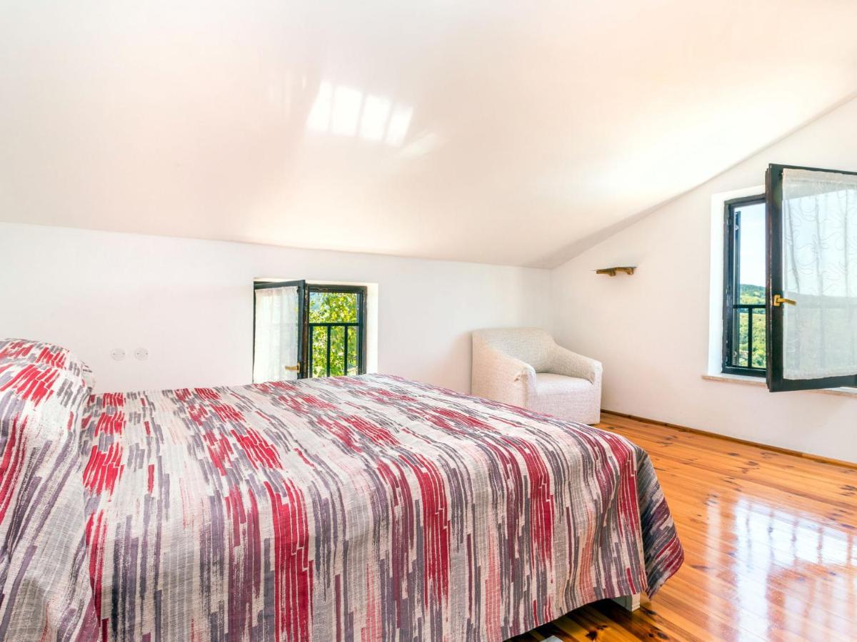 Holiday Home Kusar - Mvn100 By Interhome Motovun Exterior foto