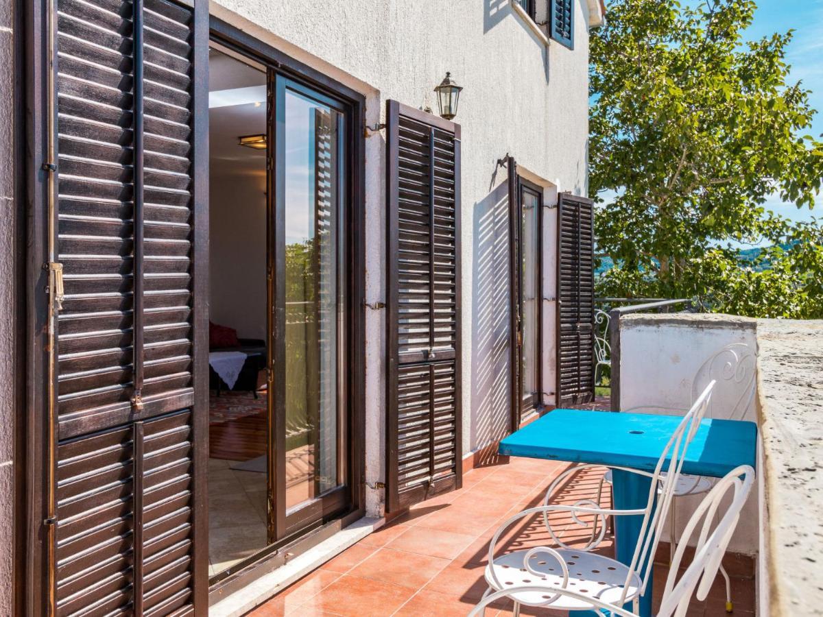 Holiday Home Kusar - Mvn100 By Interhome Motovun Exterior foto